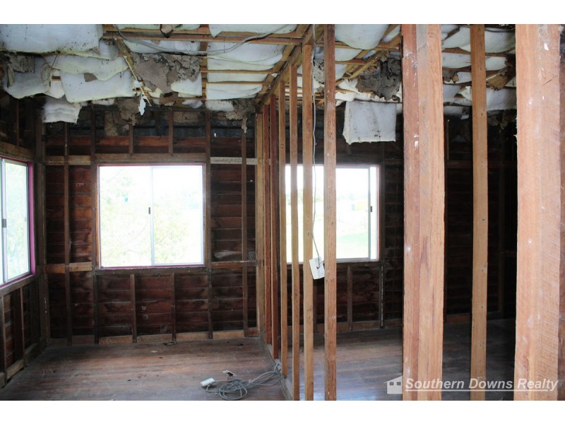 43 King Street, Yangan QLD 4371