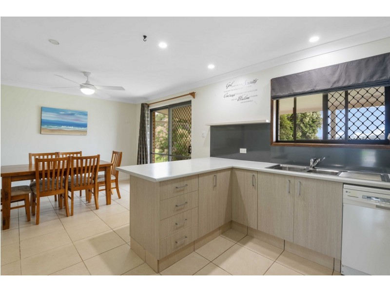 13 Johnson Street, Rosenthal Heights QLD 4370