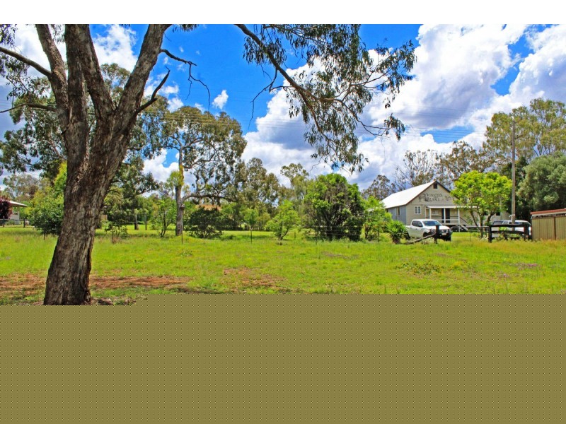 303-308 White Street, Pratten QLD 4370