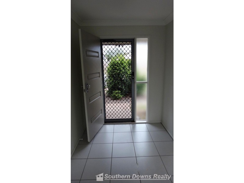 12 Rose Vale Court, Warwick QLD 4370