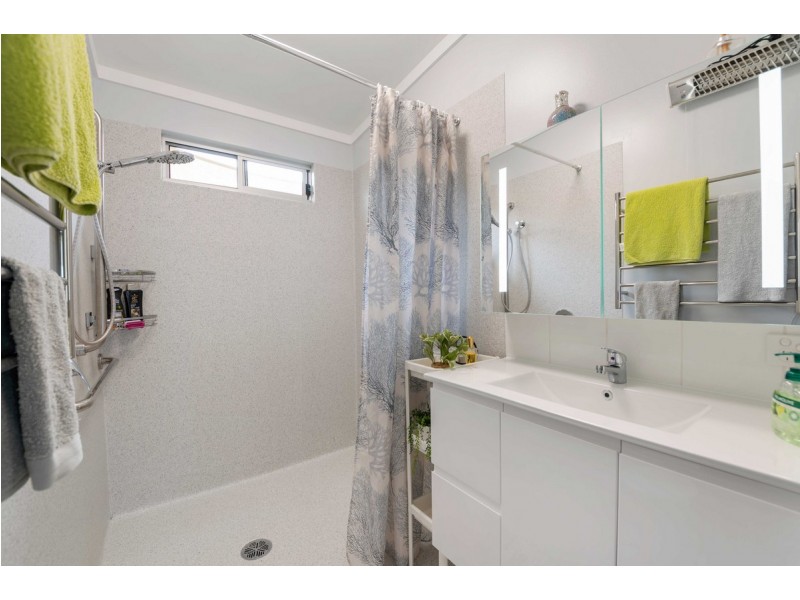 65 Vanneck Street, Yangan QLD 4371