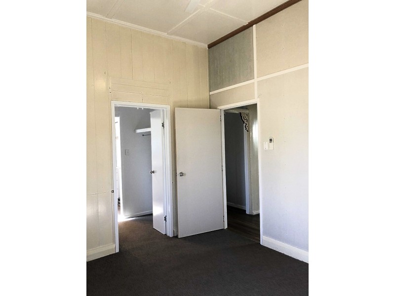 29 Wallace Street, Warwick QLD 4370