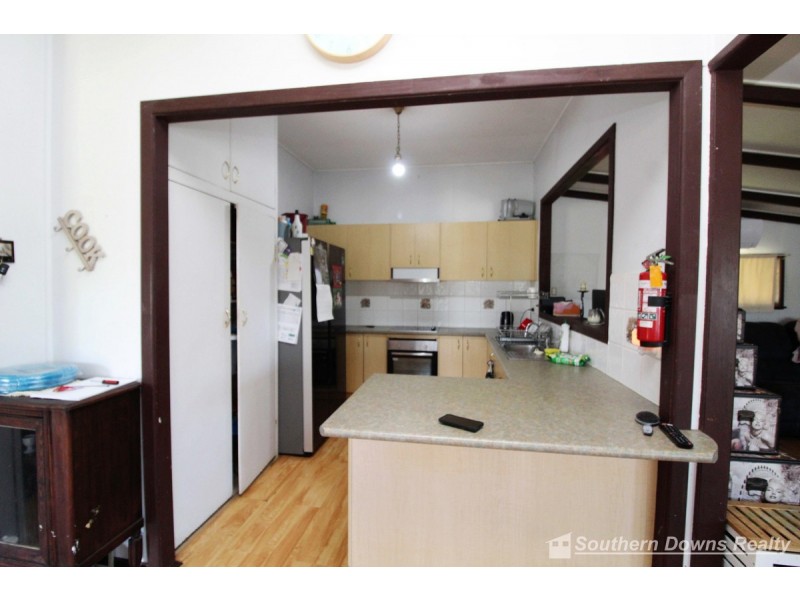 254 Wood Street, Warwick QLD 4370