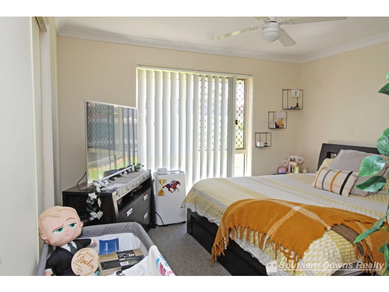 30 Capital Drive, Rosenthal Heights QLD 4370