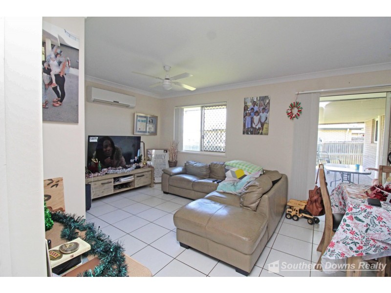 30 Capital Drive, Rosenthal Heights QLD 4370