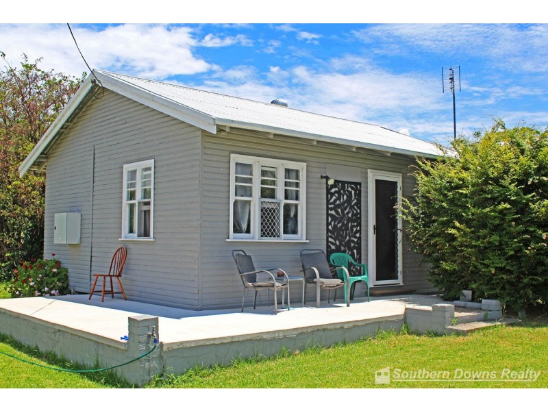 216 & 218 Pratten Street, Warwick QLD 4370