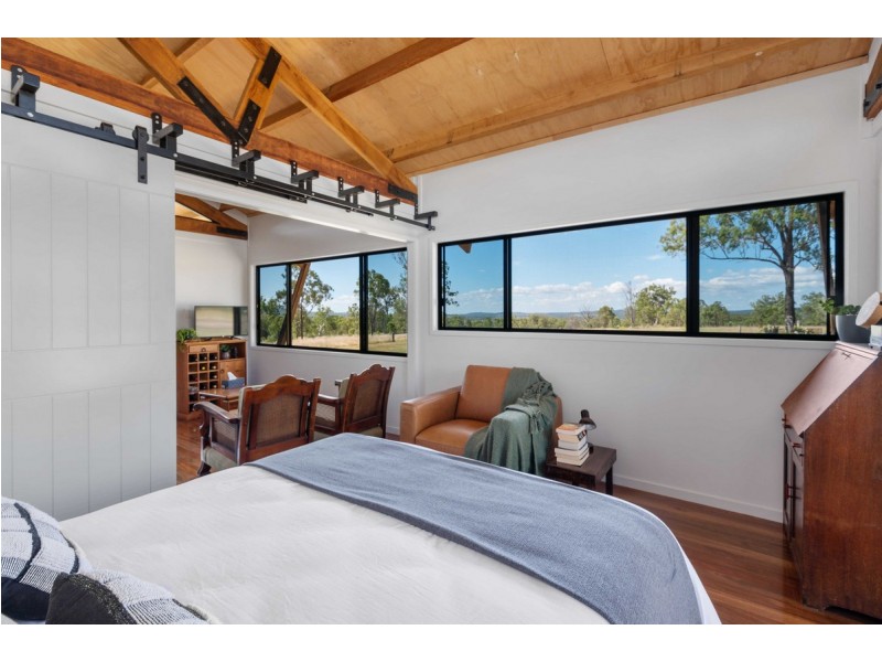 15602 Cunningham Highway, Cunningham QLD 4370