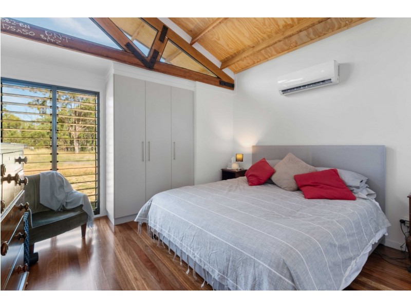 15602 Cunningham Highway, Cunningham QLD 4370