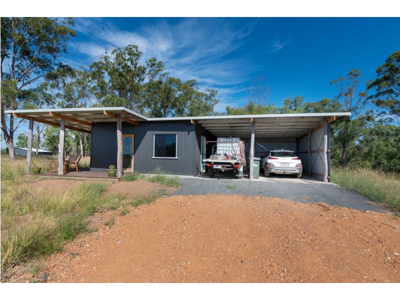15602 Cunningham Highway, Cunningham QLD 4370