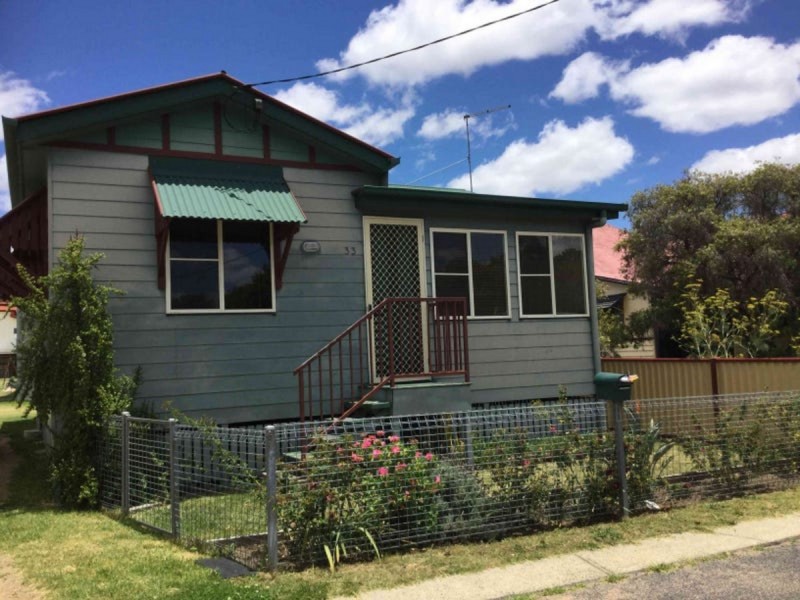 33 Myall Avenue, Warwick QLD 4370