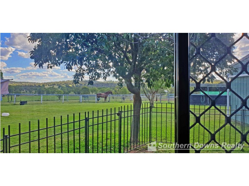 14255 Cunningham Highway, Warwick QLD 4370