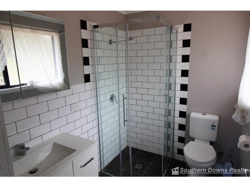 22 Woodford Drive, Cunningham QLD 4370