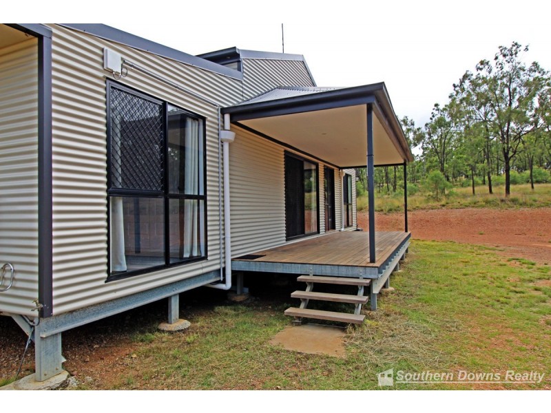 22 Woodford Drive, Cunningham QLD 4370