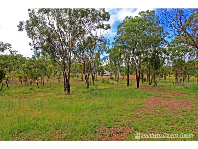 22 Woodford Drive, Cunningham QLD 4370