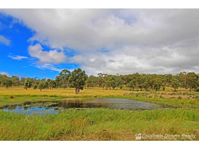 22 Woodford Drive, Cunningham QLD 4370
