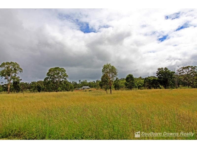 22 Woodford Drive, Cunningham QLD 4370