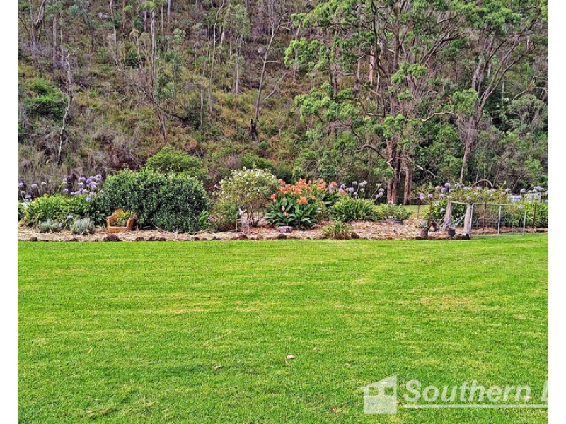 745 Charleys Gully Road, Upper Freestone QLD 4370