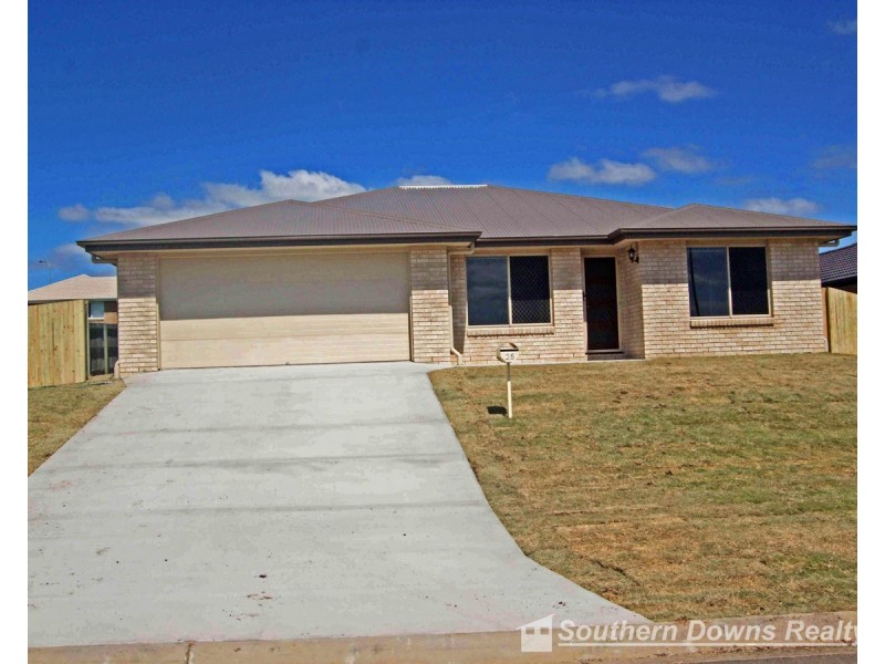 25 Sharon Drive, Warwick QLD 4370