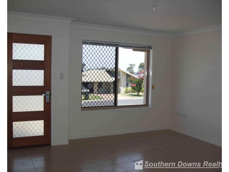 25 Sharon Drive, Warwick QLD 4370