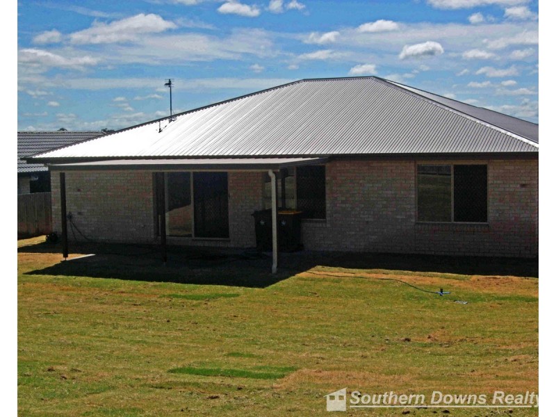 25 Sharon Drive, Warwick QLD 4370