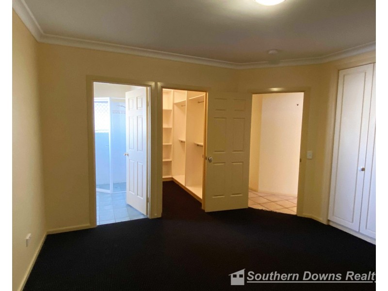 36 Boronia Drive, Warwick QLD 4370