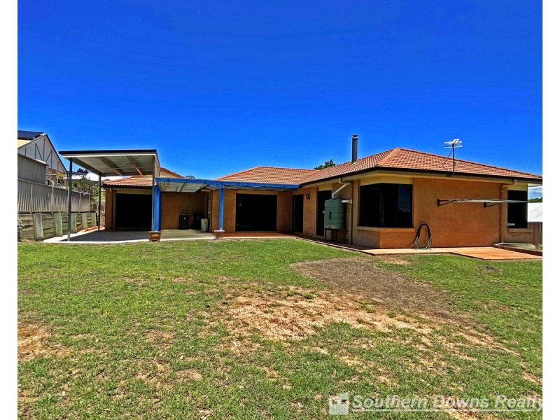 36 Boronia Drive, Warwick QLD 4370