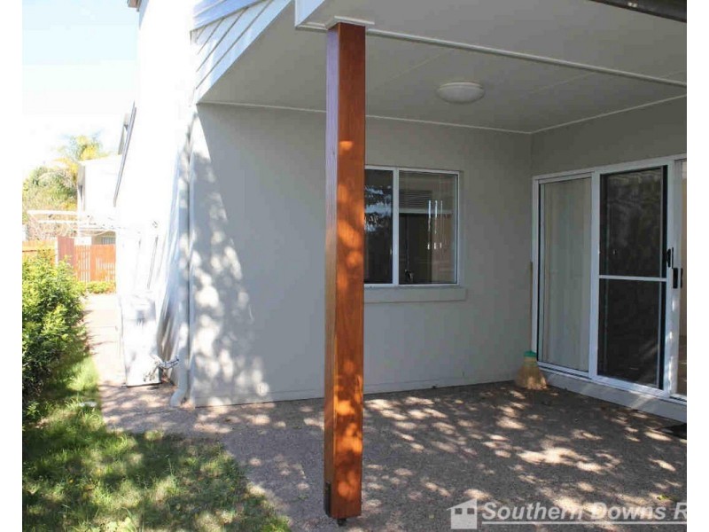 4/2 Redgwell Street, Warwick QLD 4370