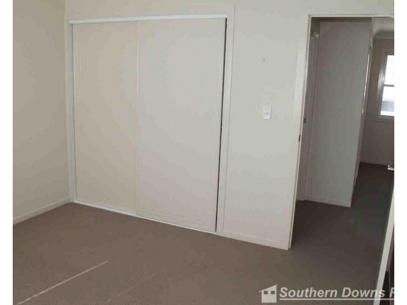4/2 Redgwell Street, Warwick QLD 4370
