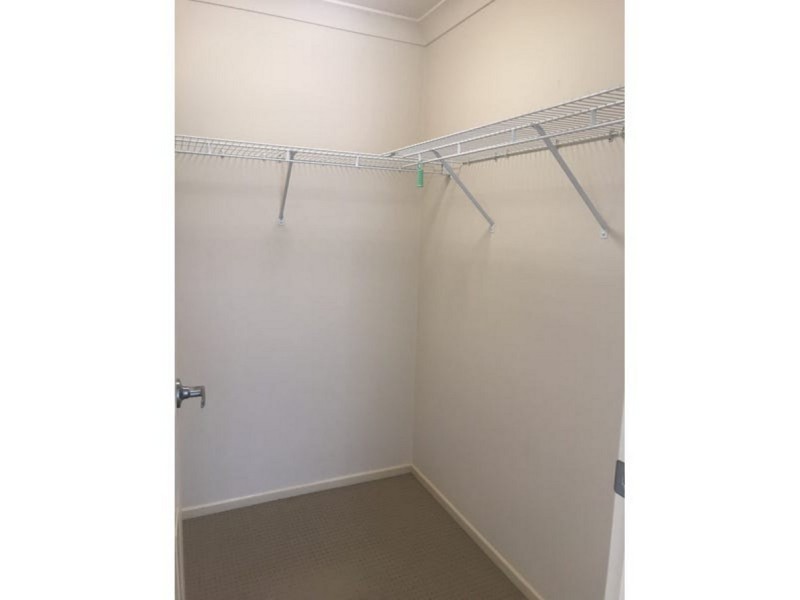 2/38 Law Road, Warwick QLD 4370