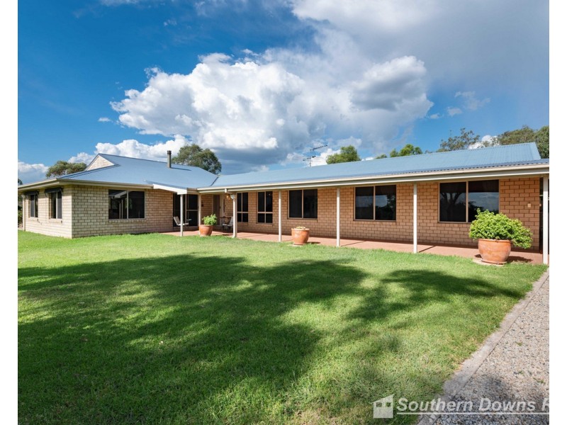 190 Ghost Gate Road, Berat QLD 4362