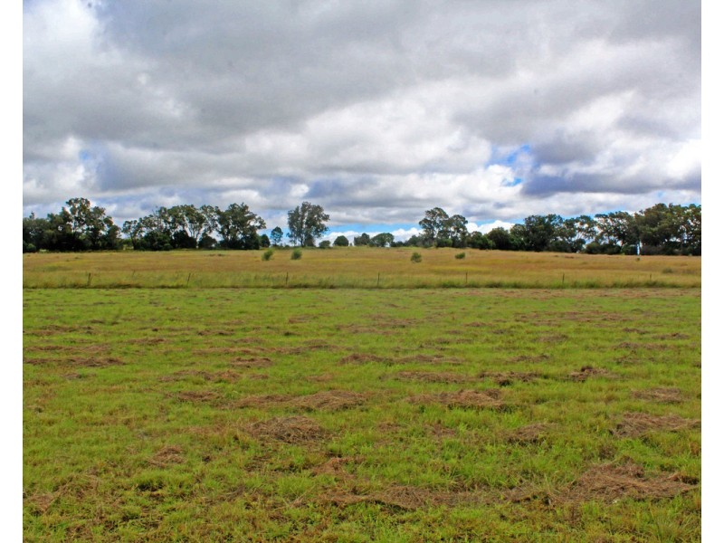 72 Dight Road, Rosenthal Heights QLD 4370