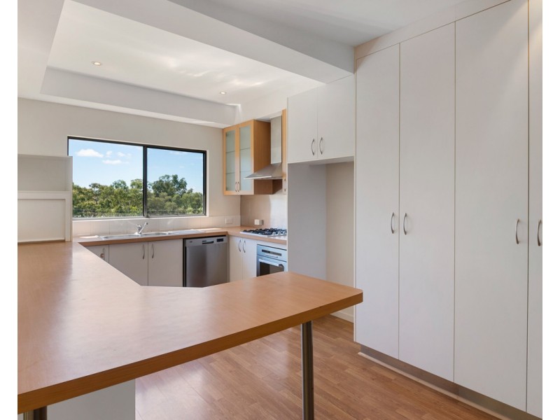11 Weewondilla Road, Warwick QLD 4370