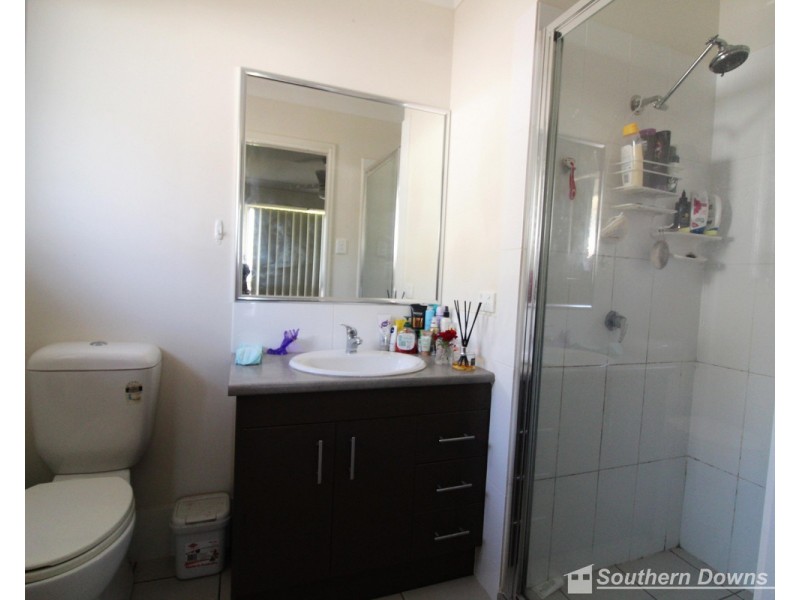 17 Capital Drive, Warwick QLD 4370