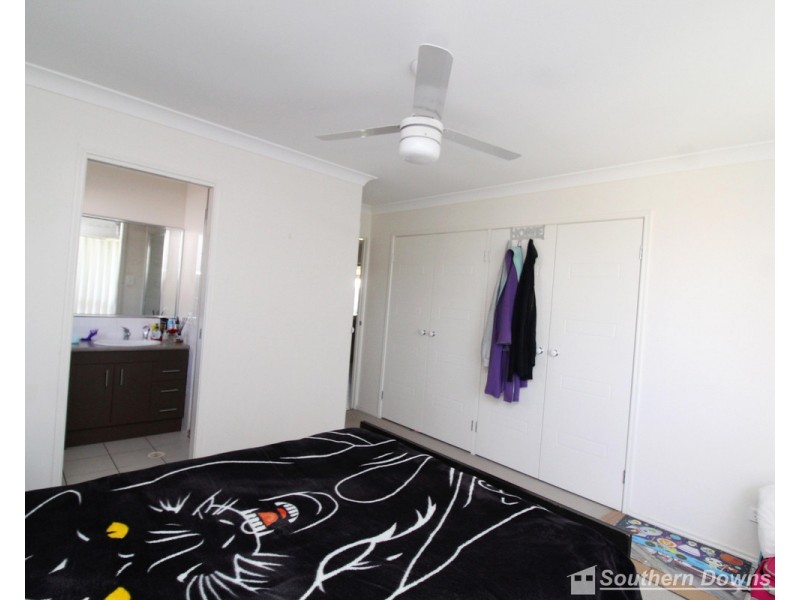 17 Capital Drive, Warwick QLD 4370