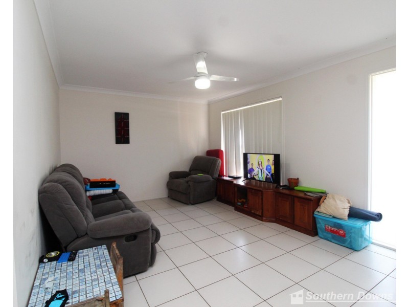 17 Capital Drive, Warwick QLD 4370