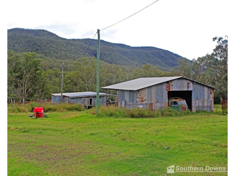 874 Top Swanfels Road, Swanfels QLD 4371