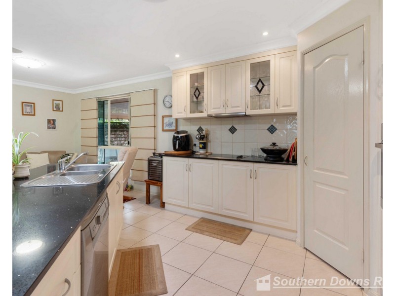 12 Hans Borgar Court, Warwick QLD 4370