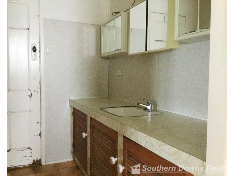 19 King Street, Warwick QLD 4370