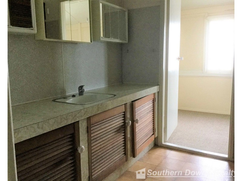 19 King Street, Warwick QLD 4370