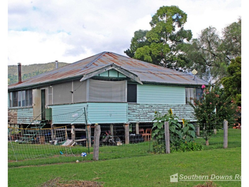 519 Yangan Killarney Road, Emu Vale QLD 4371