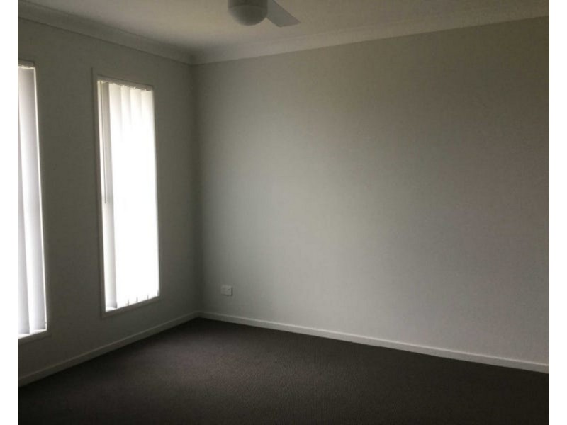 86 Maynes Street, Rosenthal Heights QLD 4370