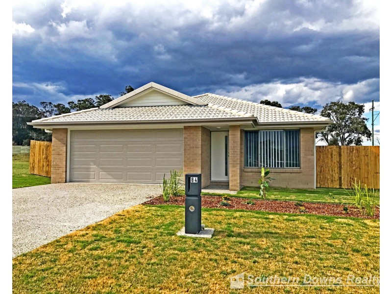 84 Maynes Street, Warwick QLD 4370