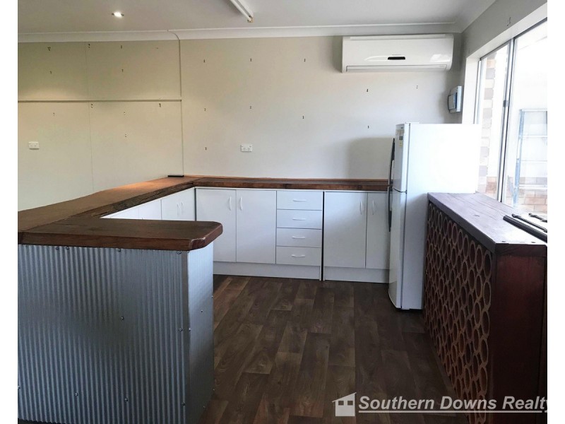 79 Baguley Street, Warwick QLD 4370