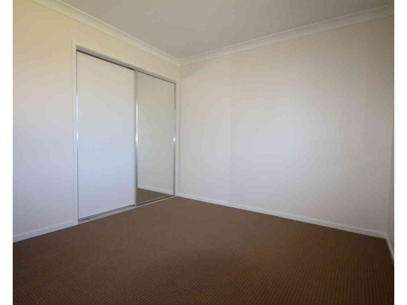 37 Lyons Street, Warwick QLD 4370