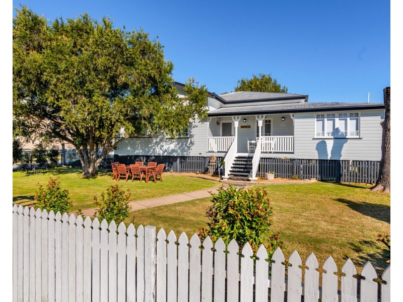 104 Pratten Street, Warwick QLD 4370