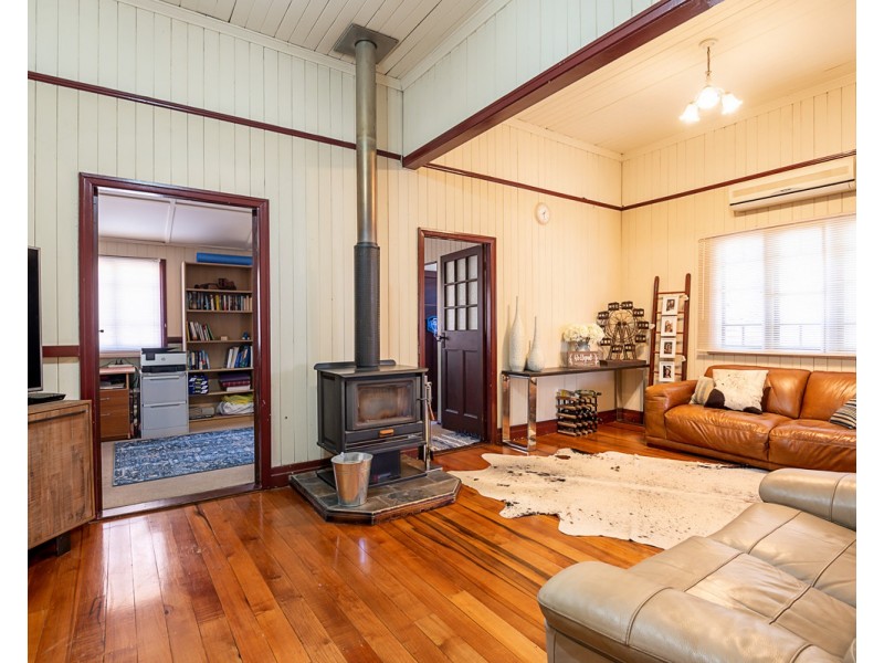 104 Pratten Street, Warwick QLD 4370