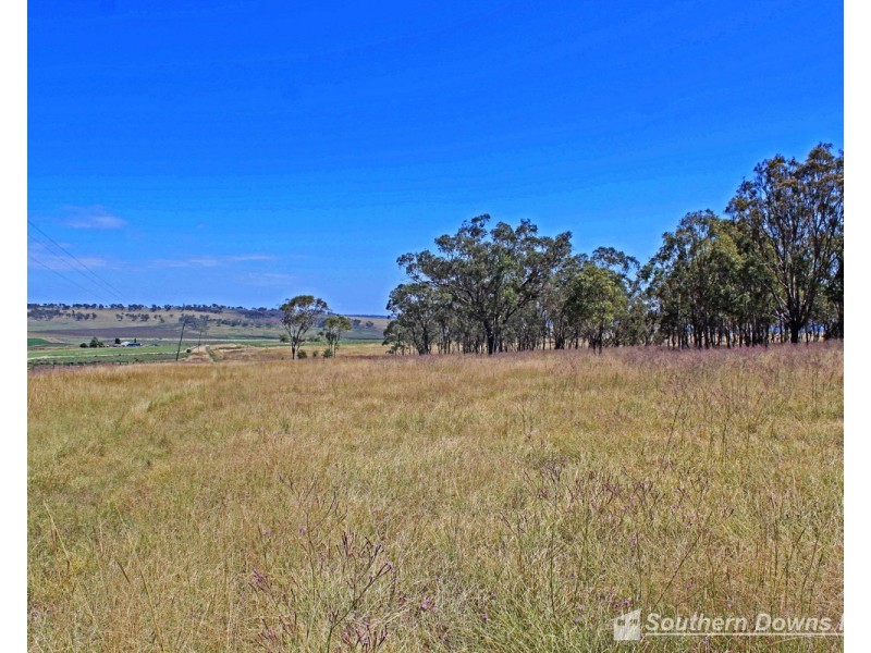 105 Perquins Road, Freestone QLD 4370
