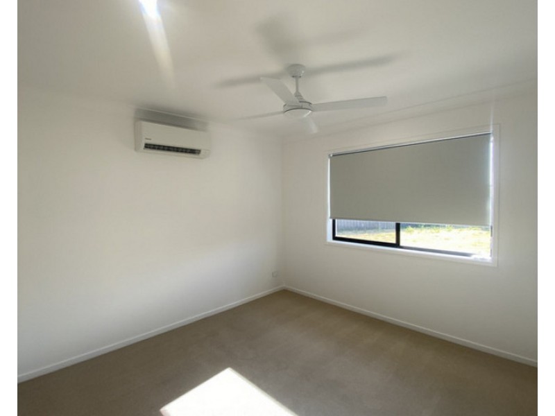 1/15 Compass Crt, Warwick QLD 4370