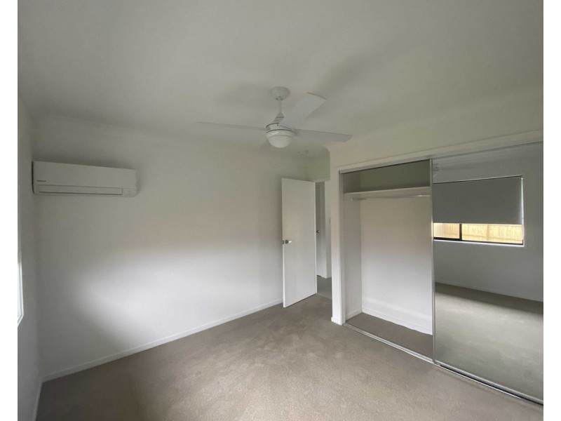 2/15 Compass Crt, Warwick QLD 4370