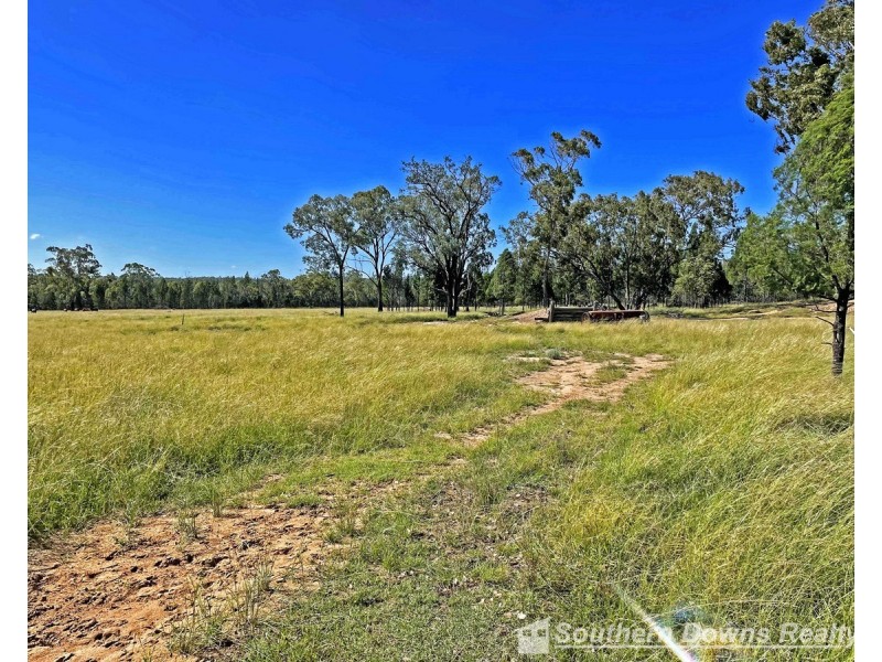 20 Hain Road, Stonehenge QLD 4357